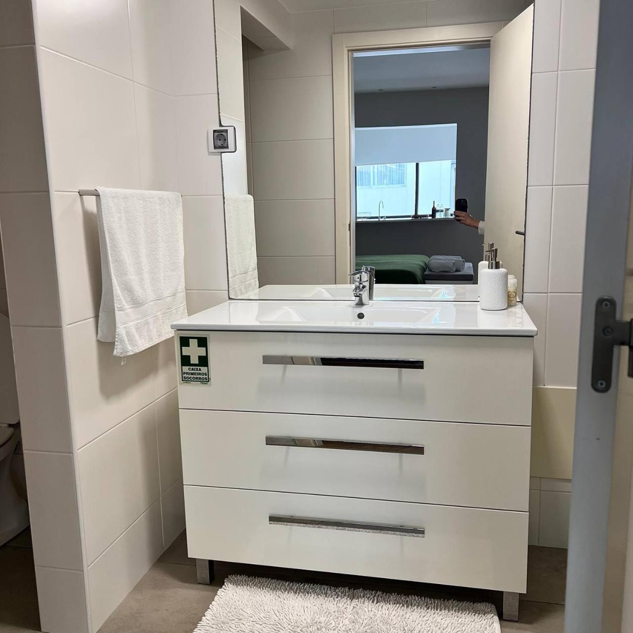 Apartments Vmadeira Фуншал Екстериор снимка