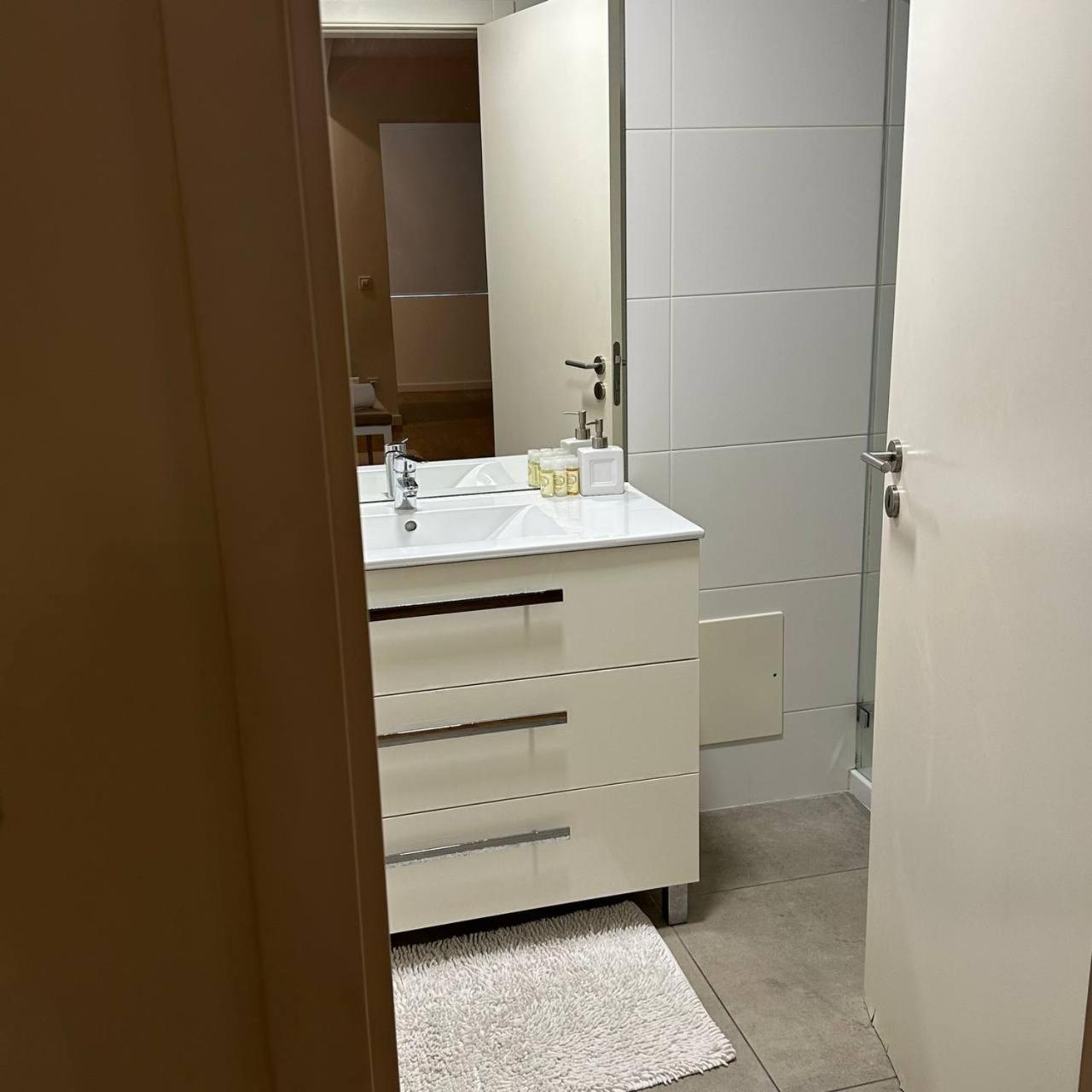 Apartments Vmadeira Фуншал Екстериор снимка
